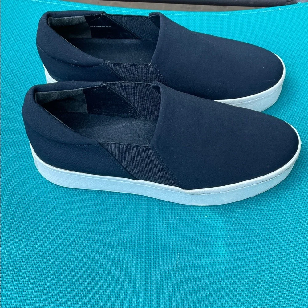 Vince Shoes Womens 36.M Warren Slip On Sneakers Black Fabric Casual Platform